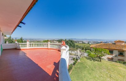 Resale - House - Detached Villa - Torremolinos