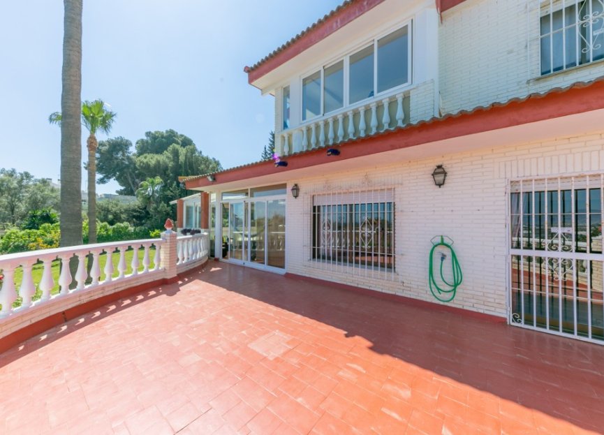 Resale - House - Detached Villa - Torremolinos