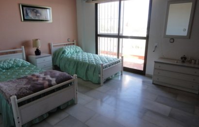 Resale - House - Detached Villa - Torremolinos