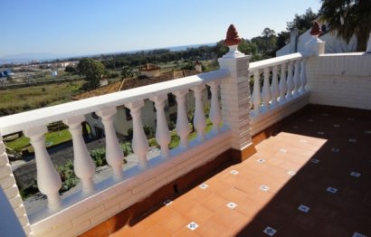 Resale - House - Detached Villa - Torremolinos