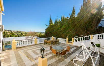 Resale - House - Detached Villa - Estepona - Estepona Centro