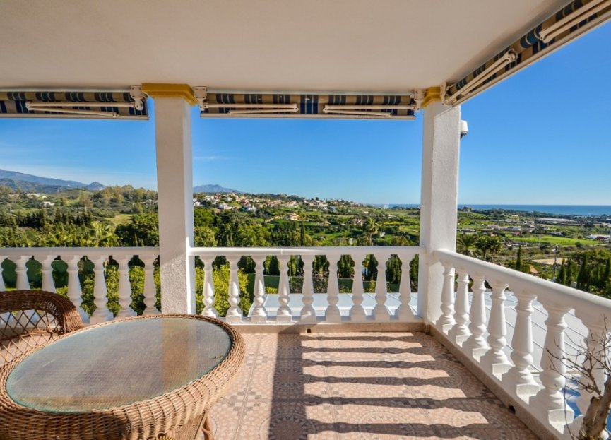 Resale - House - Detached Villa - Estepona - Estepona Centro