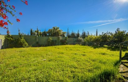 Resale - House - Detached Villa - Estepona - Estepona Centro