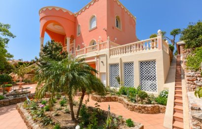 Resale - House - Detached Villa - Benalmádena - Benalmadena Centro