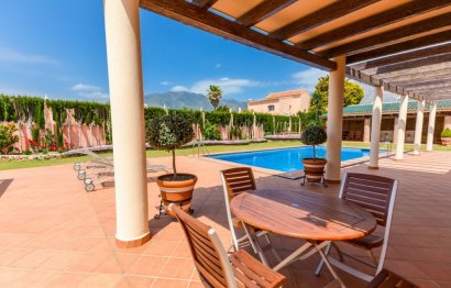 Resale - House - Detached Villa - Benalmádena - Benalmadena Centro