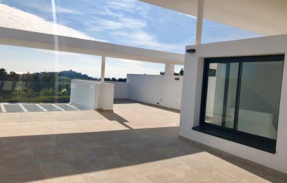 Resale - Apartment - Penthouse Duplex - Estepona - Atalaya