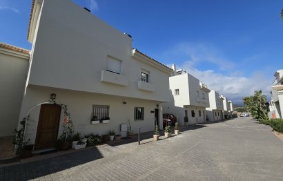 Reventa - House - Townhouse - Estepona - Estepona Centro