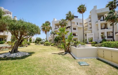 Resale - Apartment - Middle Floor Apartment - Estepona - Estepona Centro