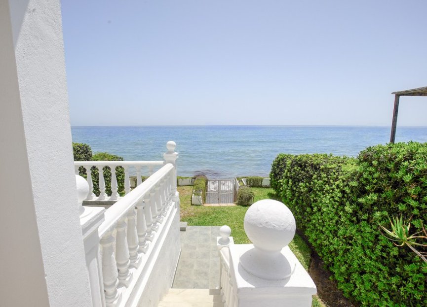 Reventa - House - Detached Villa - Estepona - Estepona Centro