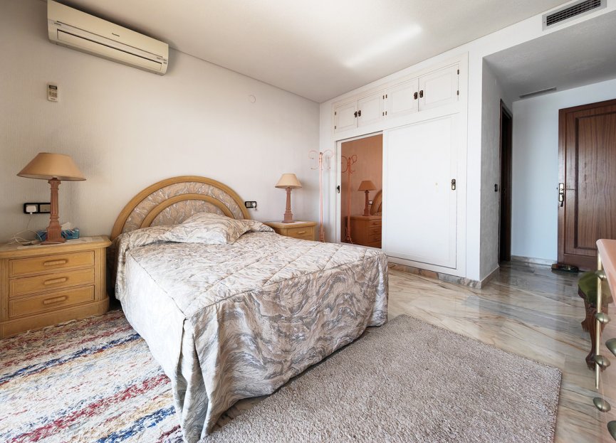 Resale - Apartment - Middle Floor Apartment - Fuengirola - Los Boliches