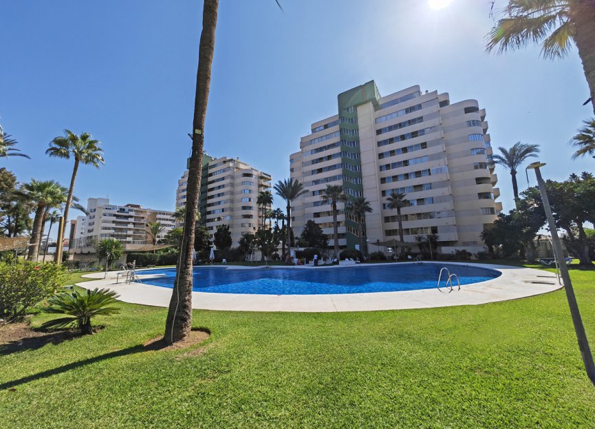 Resale - Apartment - Middle Floor Apartment - Fuengirola - Los Boliches