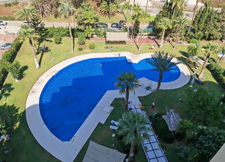 Resale - Apartment - Middle Floor Apartment - Fuengirola - Los Boliches