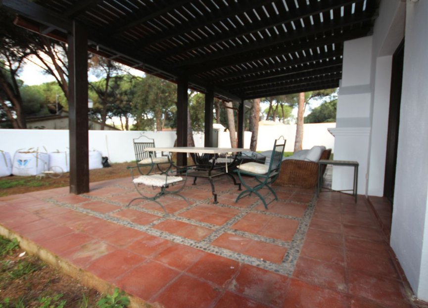 Resale - House - Detached Villa - Marbella - Elviria