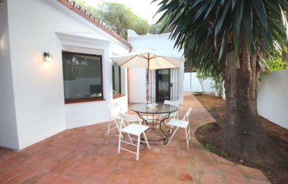 Resale - House - Detached Villa - Marbella - Elviria