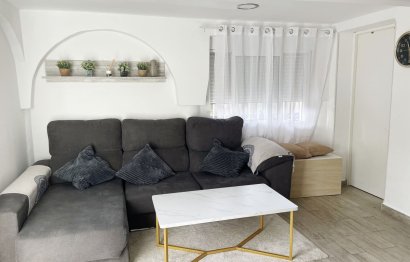 Resale - House - Semi-Detached House - Marbella - Costabella