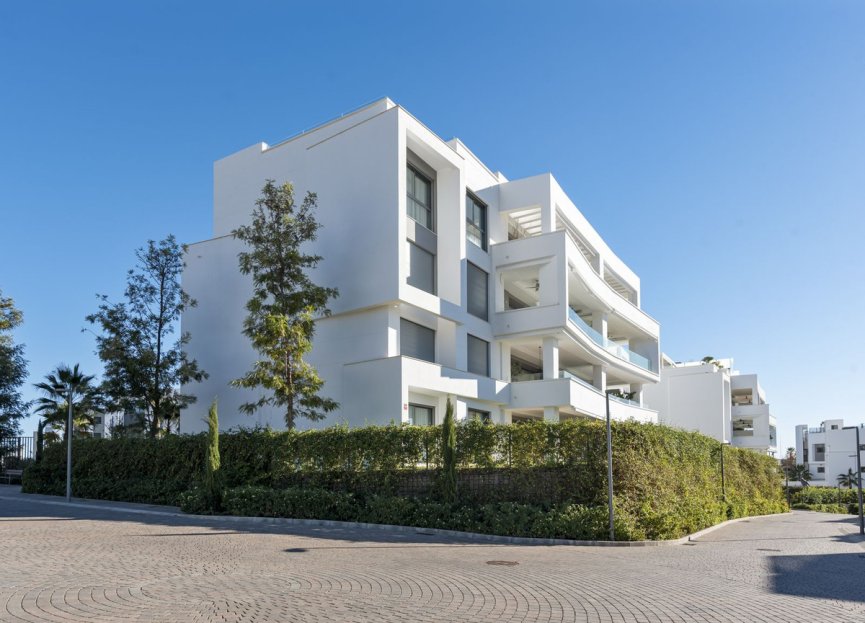 Resale - Apartment - Ground Floor Apartment - Marbella - Santa Clara