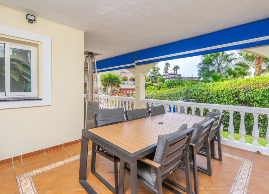 Resale - House - Detached Villa - Benalmádena - Benalmadena Centro