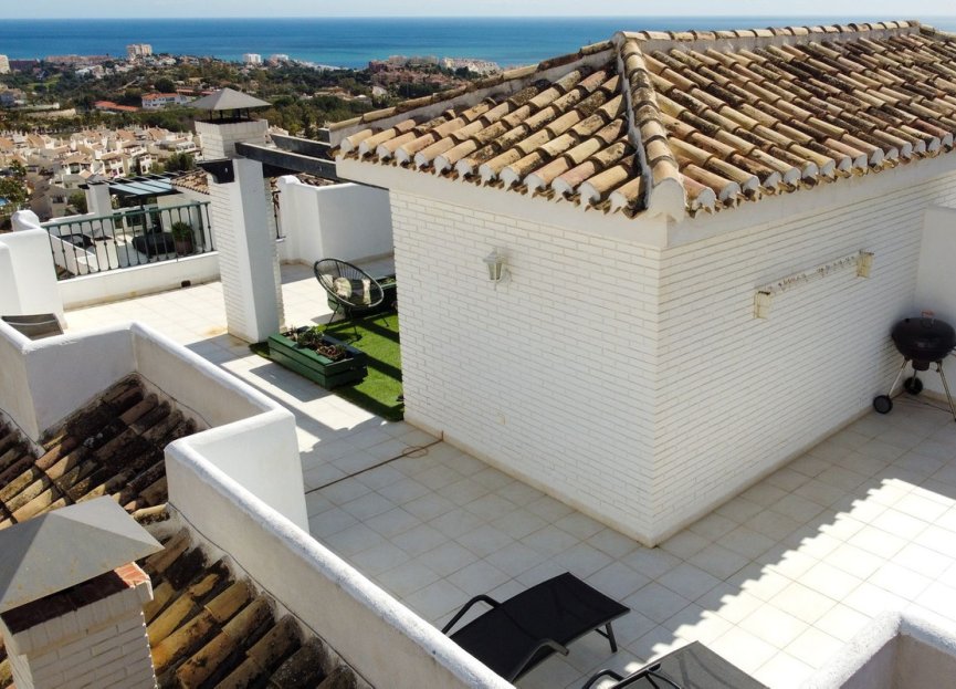 Resale - House - Semi-Detached House - Benalmádena - Benalmadena Pueblo