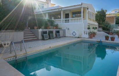 Resale - House - Detached Villa - Benalmádena - Arroyo de la Miel