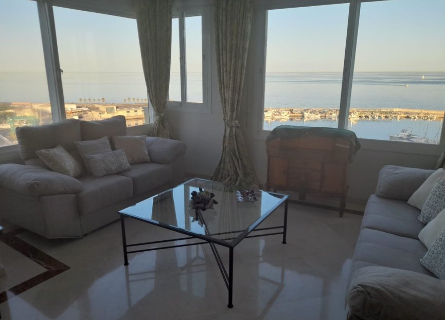 Resale - Apartment - Penthouse - Estepona - Estepona Centro