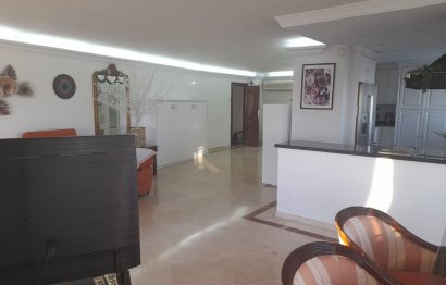 Resale - Apartment - Penthouse - Estepona - Estepona Centro