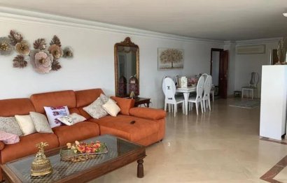 Resale - Apartment - Penthouse - Estepona - Estepona Centro