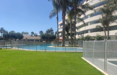 Resale - Apartment - Ground Floor Apartment - Marbella - Puerto Banús