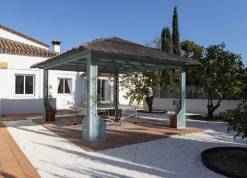 Resale - House - Detached Villa - Marbella - Guadalmina Baja