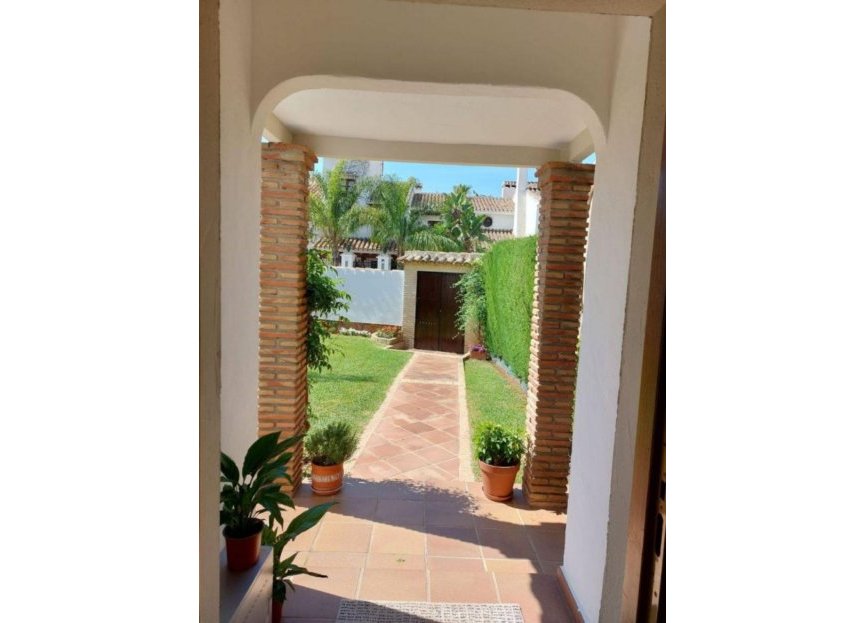 Resale - House - Semi-Detached House - Marbella - Marbella Centro