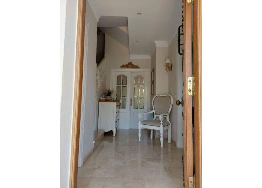 Resale - House - Semi-Detached House - Marbella - Marbella Centro