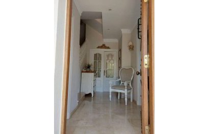 Resale - House - Semi-Detached House - Marbella - Marbella Centro