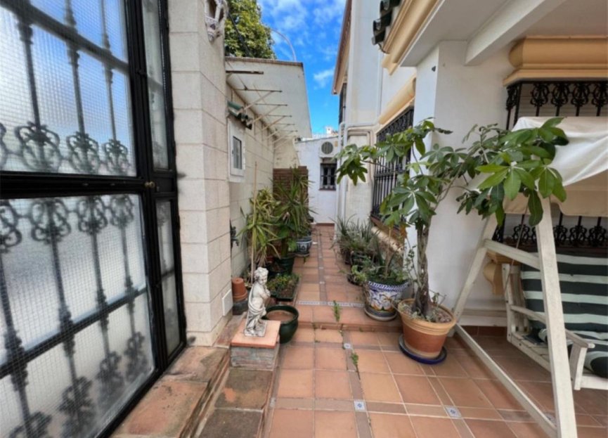 Reventa - House - Semi-Detached House - Marbella - Nueva Andalucia