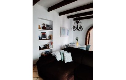 Resale - House - Semi-Detached House - Estepona - Estepona Centro