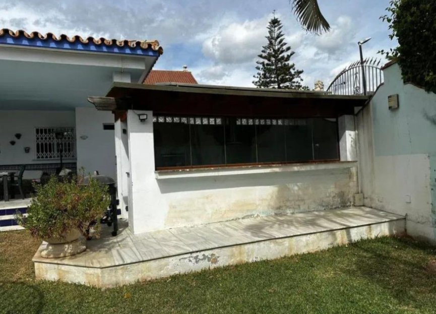 Resale - House - Detached Villa - Marbella - Marbella Centro