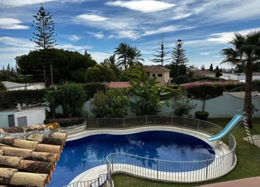 Resale - House - Detached Villa - Marbella - Marbella Centro