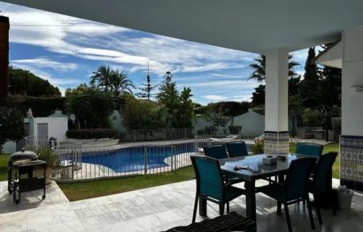 Reventa - House - Detached Villa - Marbella - Marbella Centro