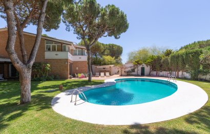 Reventa - House - Detached Villa - Marbella - Artola