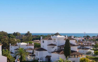 Reventa - House - Townhouse - Marbella - Elviria