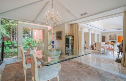 Resale - House - Detached Villa - Marbella - Nagüeles