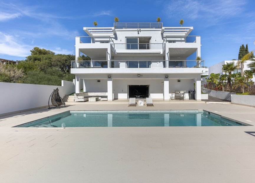 Resale - House - Detached Villa - Marbella - El Rosario