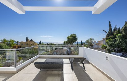 Resale - House - Detached Villa - Marbella - El Rosario