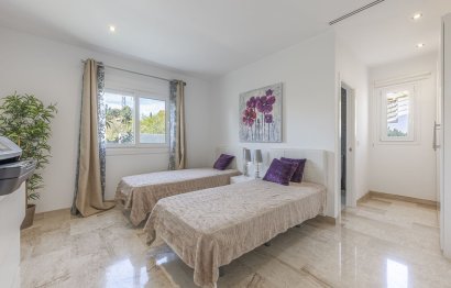 Resale - House - Detached Villa - Marbella - El Rosario