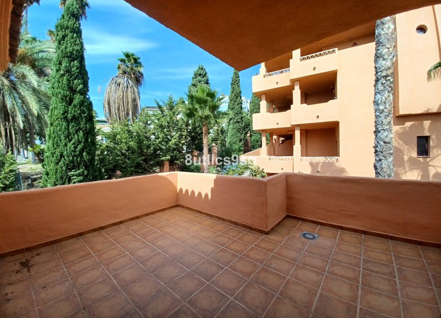 Resale - Apartment - Penthouse - Benahavís - Benahavís Centro