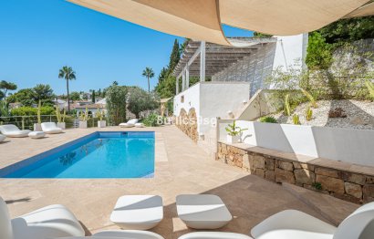 Resale - House - Detached Villa - Marbella - Nueva Andalucia