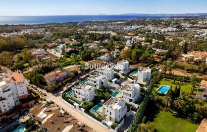 Resale - House - Detached Villa - Estepona - New Golden Mile