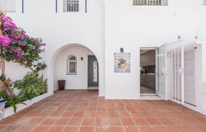 Resale - House - Townhouse - Marbella - Aloha