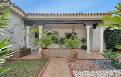 Resale - House - Detached Villa - Marbella - Cabopino