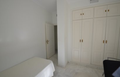 Resale - Apartment - Penthouse - Manilva - La Duquesa