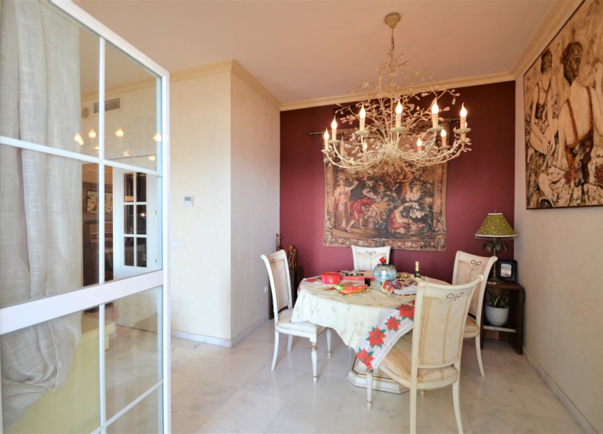 Resale - Apartment - Middle Floor Apartment - Manilva - La Duquesa