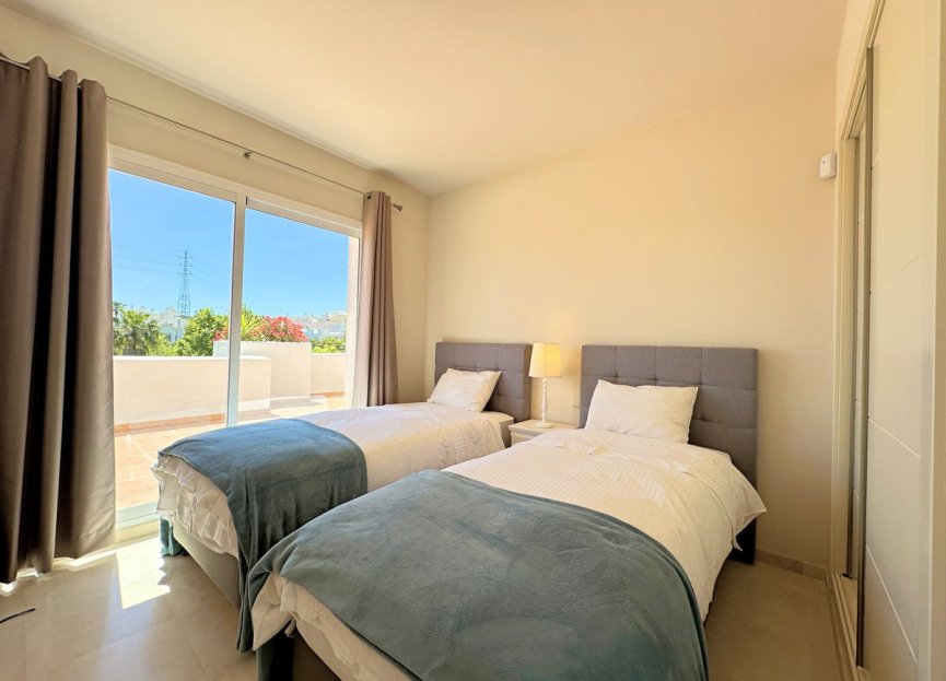 Resale - Apartment - Penthouse - Casares - Casares Centro